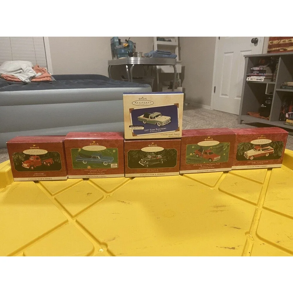 Hallmark Keepsake All-American Trucks Series Lot Of 6 Christmas Tree Ornaments